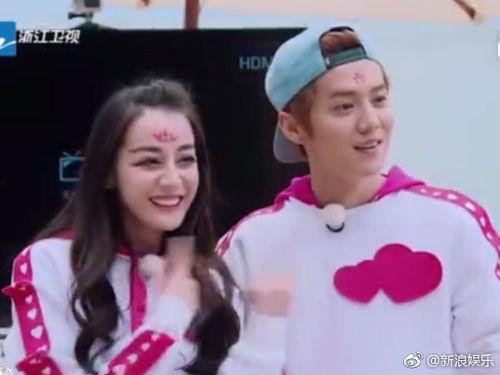 鹿晗私下追热巴爆料最新,甜蜜互动曝光引粉丝热议  第2张